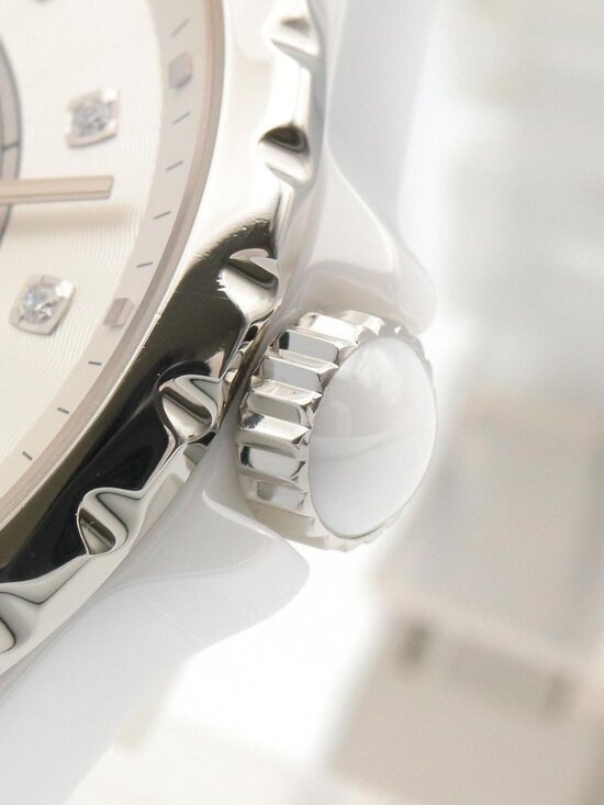 Chanel Watch Silver Ceramic Diamond main image 6